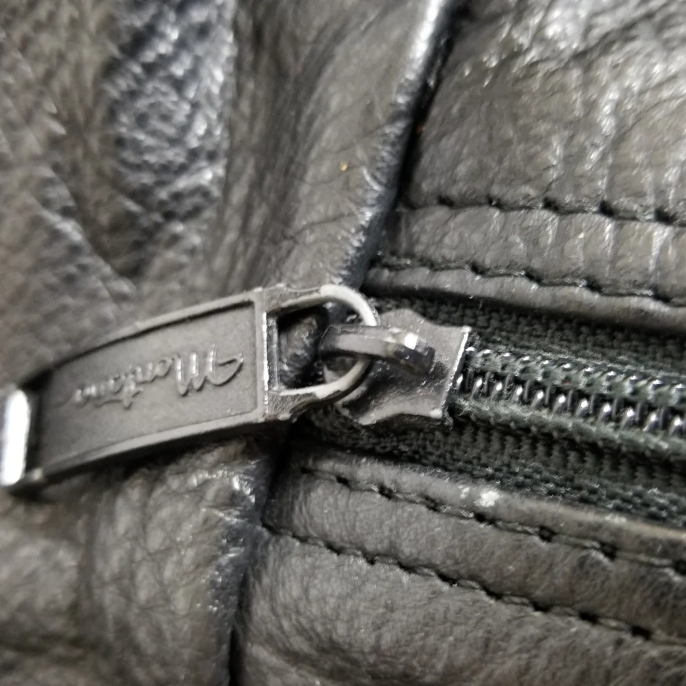 Riverhill Black Leather Pouch Bag Faux Fur Lined Single Handle Logo Zip